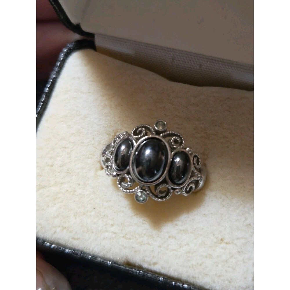 Vintage Avon Victorian Silver Tined Hematite Cabachon Ring Size 9